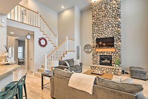 Klamath Falls Home w/ Resort Amenities!