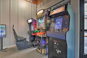 Klamath Falls Home w/ Resort Amenities!