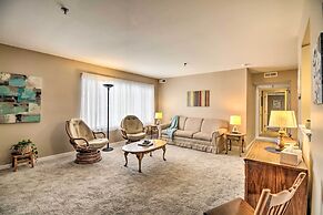 Laptop-friendly Lexington Condo w/ Free Wifi