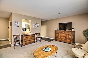 Laptop-friendly Lexington Condo w/ Free Wifi