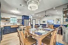 Dripping Springs Cabin w/ Pool, Hill Country Views