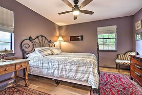 Dripping Springs Cabin w/ Pool, Hill Country Views