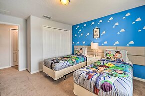 5 Mi to Disney: Paradise Palms Retreat w/ Lanai