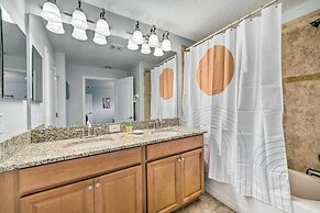 5 Mi to Disney: Paradise Palms Retreat w/ Lanai