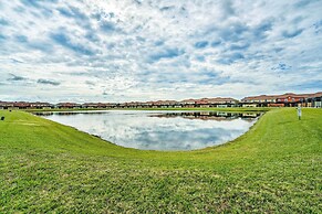 5 Mi to Disney: Paradise Palms Retreat w/ Lanai