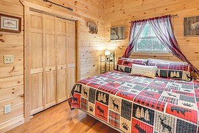 Deck & Fire Pit: Smoky Mountain Cabin Hideaway!