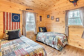 Deck & Fire Pit: Smoky Mountain Cabin Hideaway!