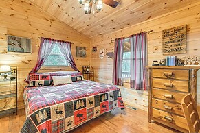 Deck & Fire Pit: Smoky Mountain Cabin Hideaway!