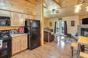 Deck & Fire Pit: Smoky Mountain Cabin Hideaway!