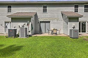Swansboro Coastal Home < 3 Mi to State Park!