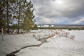 Resort-style Harbor Springs Home Near Ski Resort!