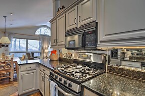 Resort-style Harbor Springs Home Near Ski Resort!