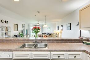 Oak Island Beachfront Condo w/ Community Pool