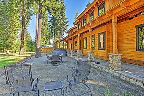 Luxury Lodge: Hot Tub, Snowmobiling & ATV Access!