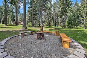 Luxury Lodge: Hot Tub, Snowmobiling & ATV Access!