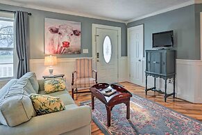 Sweet Vacation Cottage w/ Deck & Grill!