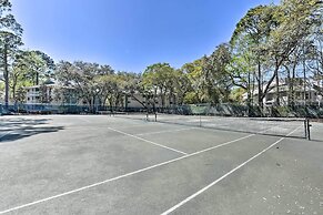 Hilton Head Condo: Beach Supplies, Walk to Shore!