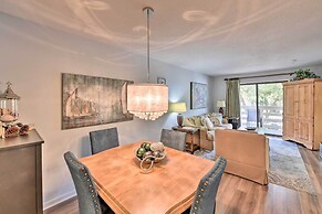 Hilton Head Condo: Beach Supplies, Walk to Shore!