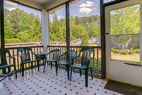 Sunny Apex Vacation Rental w/ Pool Access!