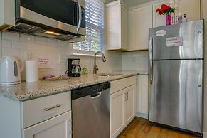 Sunny Apex Vacation Rental w/ Pool Access!