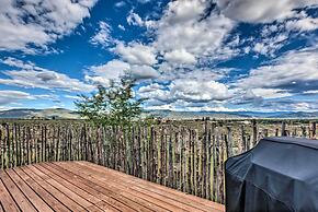 El Prado Duplex w/ Deck + Grill - 4 Mi to Town!