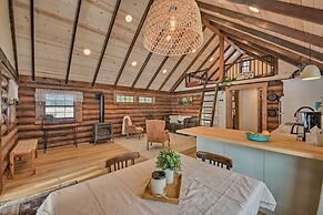 Serene Kootenai Cabin - 3 Mi to Dtwn & River!