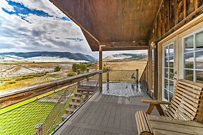 'dreamswest' Ennis Studio w/ Deck & Stunning Views