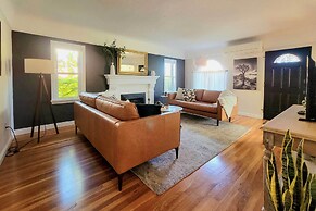 Half-mi to Riverwalk: Midtown Reno Oasis!