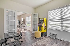 4 Mi to Beach: Frankford Home w/ Game Room