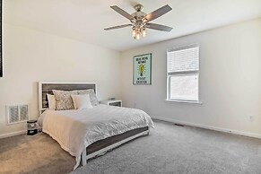 4 Mi to Beach: Frankford Home w/ Game Room