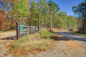 Secluded Tallassee Cabin w/ Fire Pit & Porch!