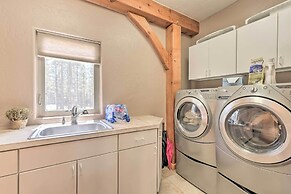 Grand Angel Fire Retreat w/ Hot Tub & Fire Pit!