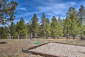 Grand Angel Fire Retreat w/ Hot Tub & Fire Pit!