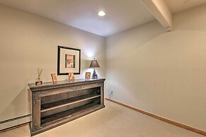 Grand Angel Fire Retreat w/ Hot Tub & Fire Pit!