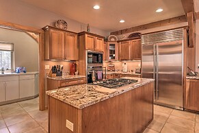 Grand Angel Fire Retreat w/ Hot Tub & Fire Pit!