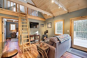 Newly Built Cabin w/ Hot Tub - 16 Mi to Stowe Mtn!
