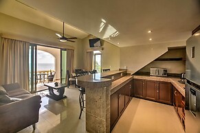 Private Balcony w/ Views: Oceanfront Cancun Condo!