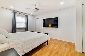 Community Perks & Deck: Charming Poconos Home!