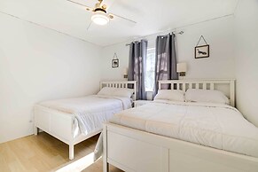 Community Perks & Deck: Charming Poconos Home!