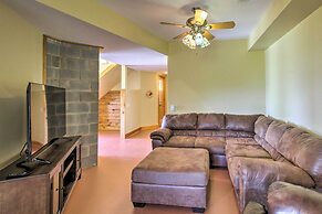 Spacious Lexington Home w/ Breathtaking Views