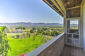 Spacious Lexington Home w/ Breathtaking Views