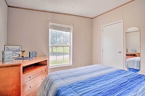 Spacious House ~ 1 Mi to Lake & Boat Ramp!