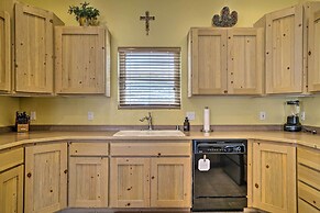 Rustic Las Cruces Escape - 2 Mi to Nmsu!