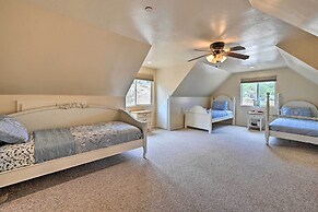 Luxe Vista Getaway w/ Private Pool & Hot Tub!