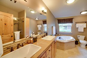 'moose Lodge' Cabin w/ Entertainment Gazebo!