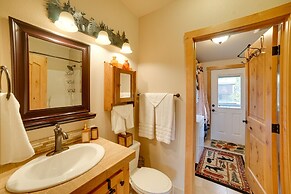 'moose Lodge' Cabin w/ Entertainment Gazebo!