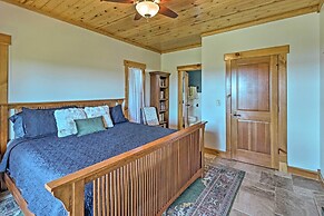 Luxury Family Retreat - Greers Ferry Lake!
