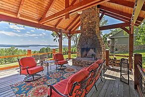 Luxury Family Retreat - Greers Ferry Lake!