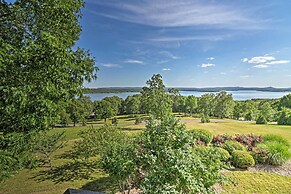 Luxury Family Retreat - Greers Ferry Lake!