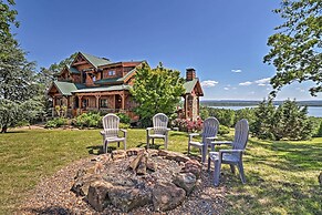 Luxury Family Retreat - Greers Ferry Lake!